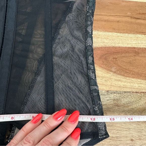 Victoria’s Secret Bustier Corset Top - Picture 8 of 9